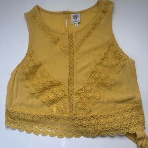 Self esteem Yellow Lace Trim Sleeveless Top XL